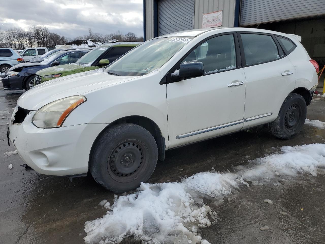 2011 Nissan Rogue - Image 1