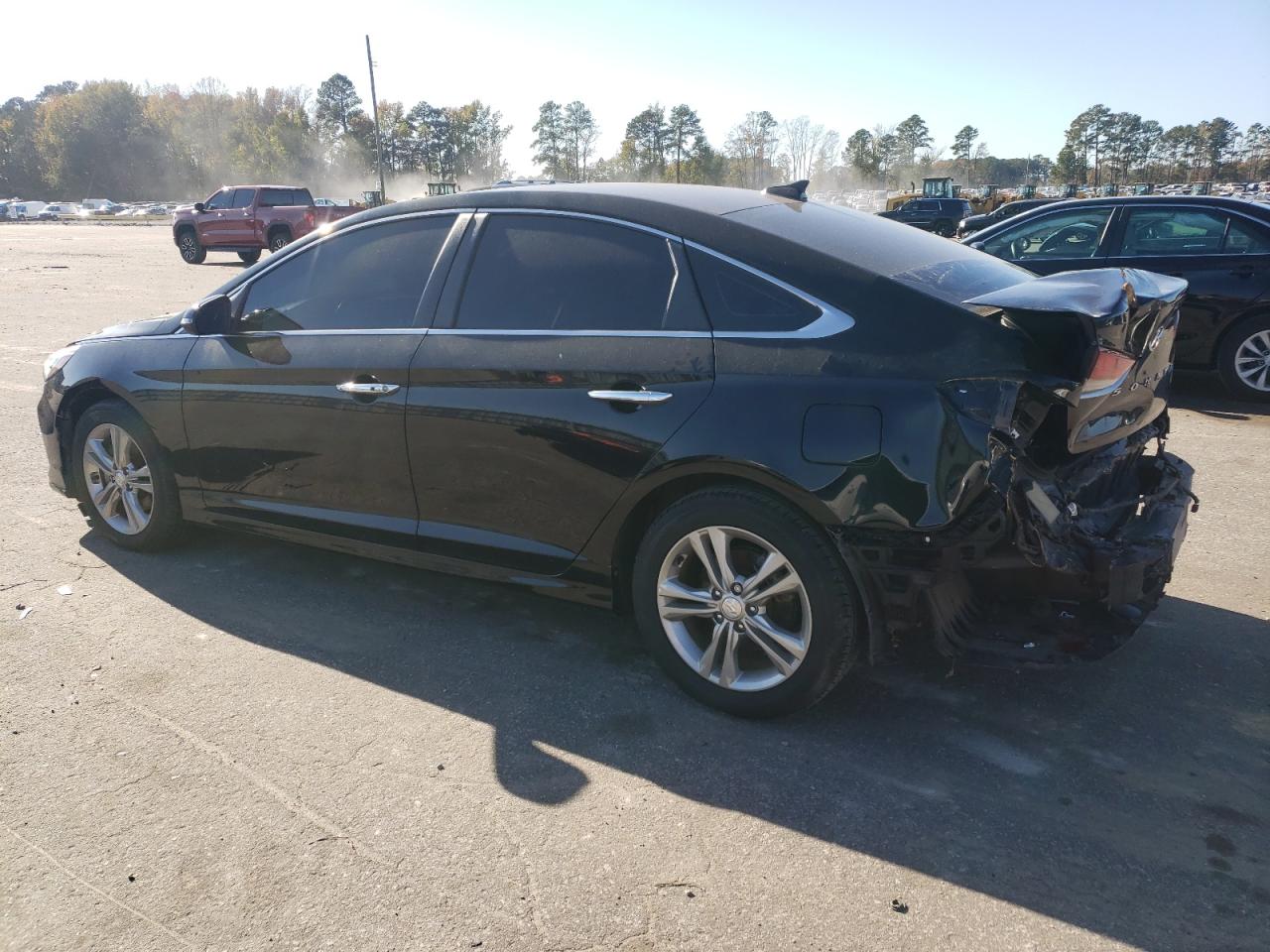 2018 Hyundai Sonata - Image 2