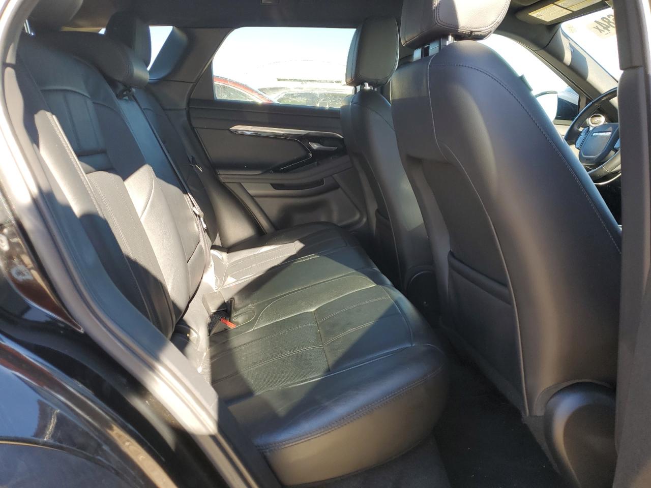 2020 Land Rover Range Rover - Image 11