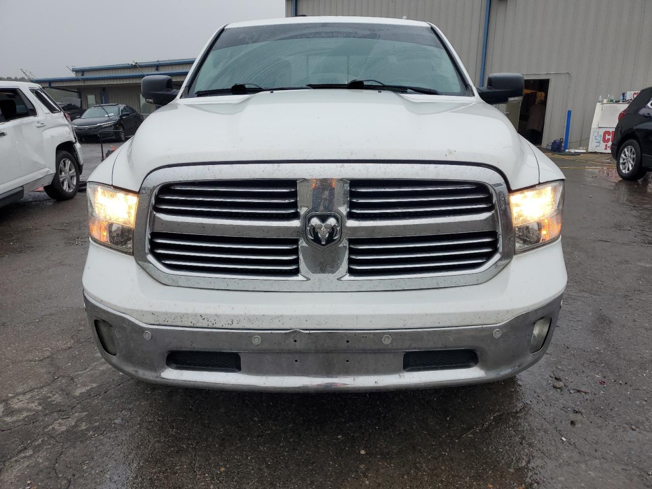 2017 RAM 1500 - Image 5