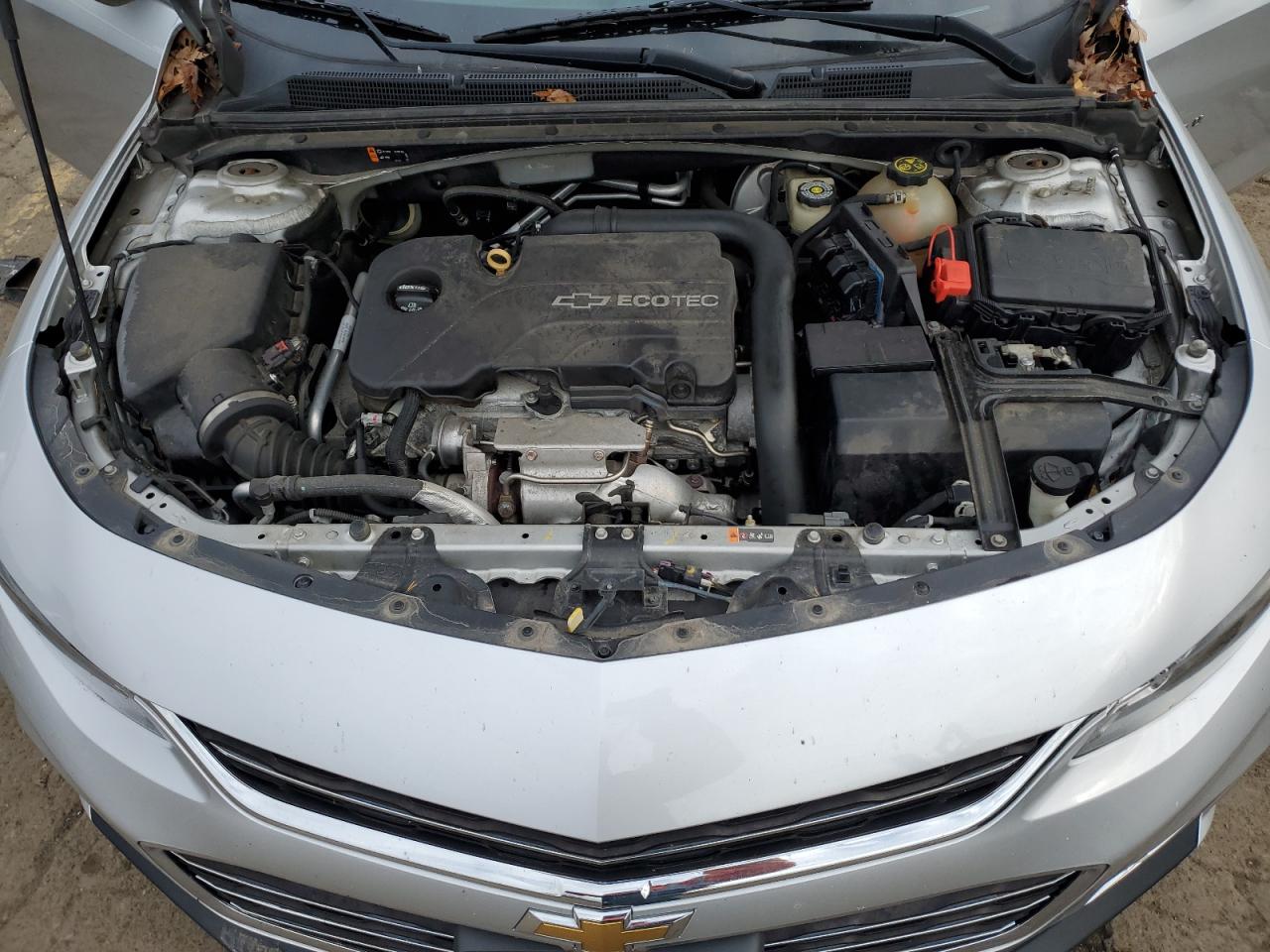 2016 Chevrolet Malibu - Image 11