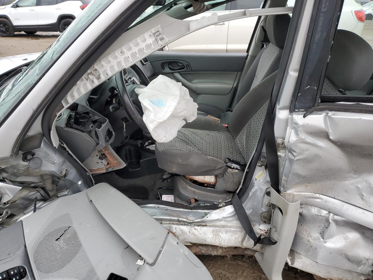 2005 Ford Focus - Image 7