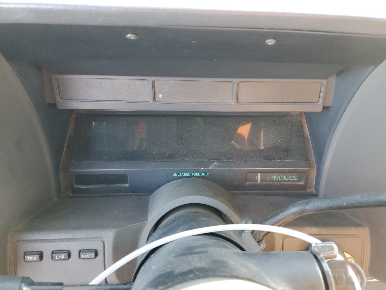 1990 Chevrolet Astro - Image 9