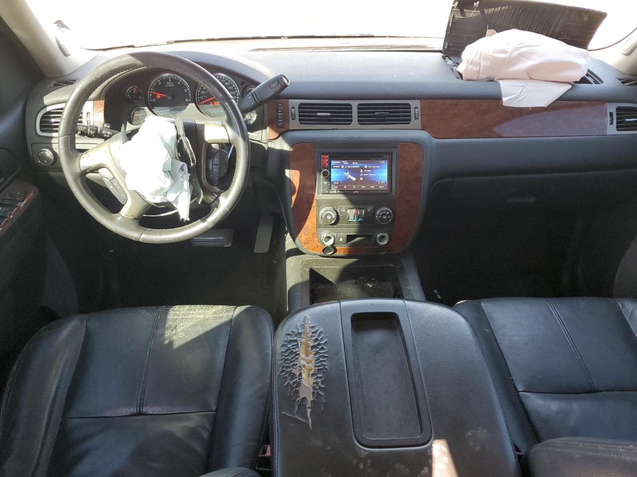 2011 Chevrolet Tahoe - Image 8