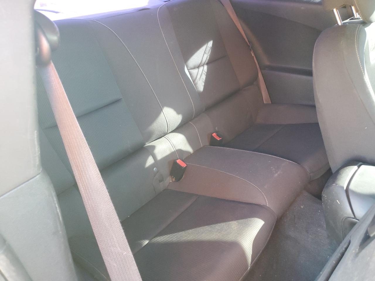 2015 Chevrolet Camaro - Image 10