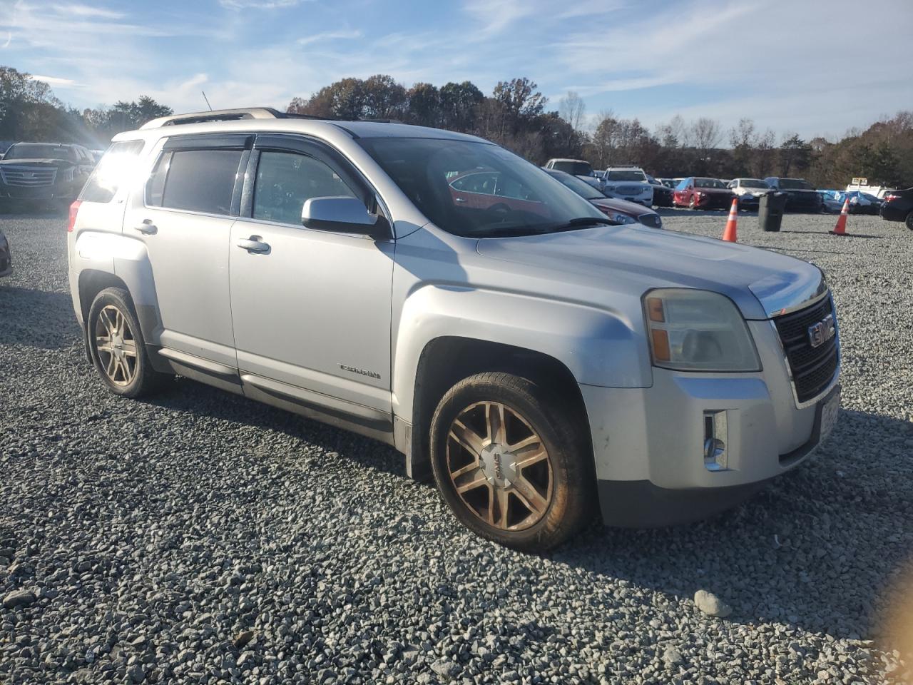 2011 GMC Terrain - Image 4