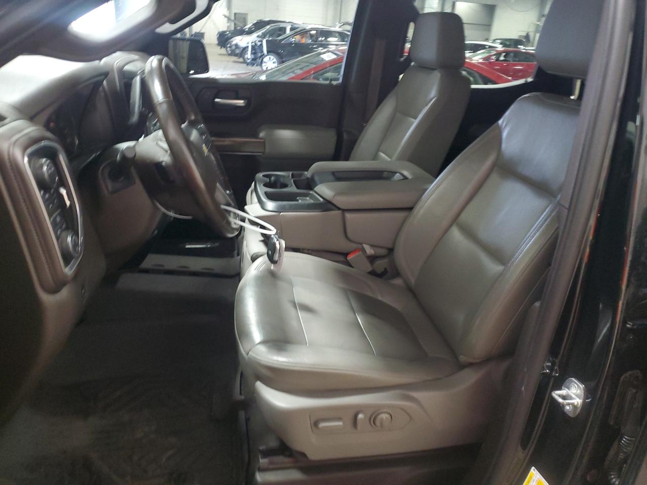 2020 Chevrolet Silverado - Image 7