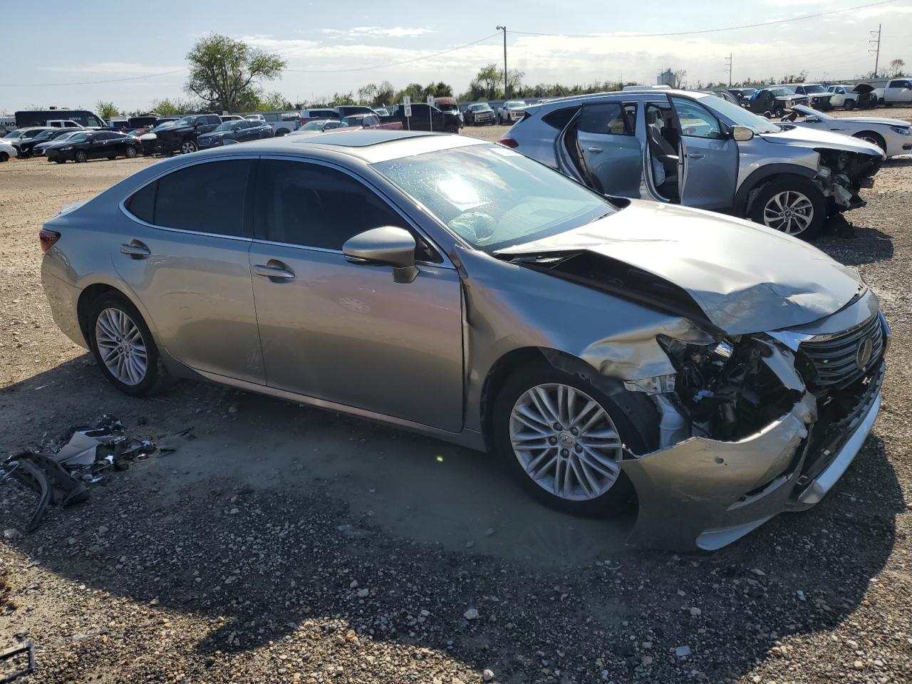 2017 Lexus ES - Image 4