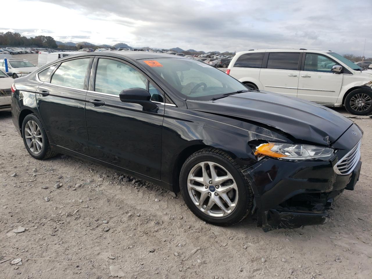 2017 Ford Fusion - Image 4