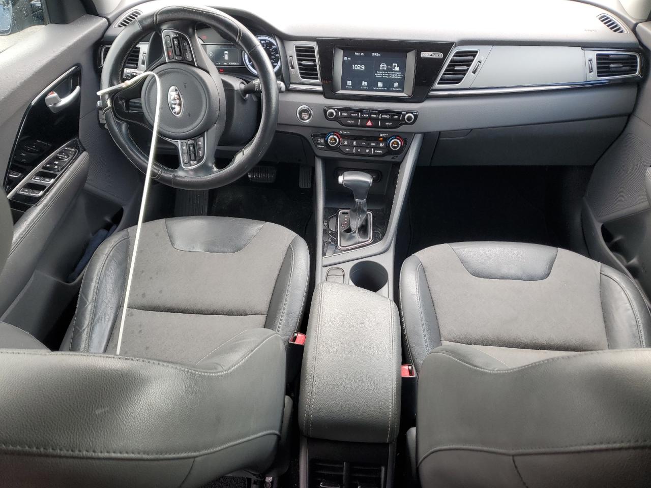 2017 Kia Niro - Image 8