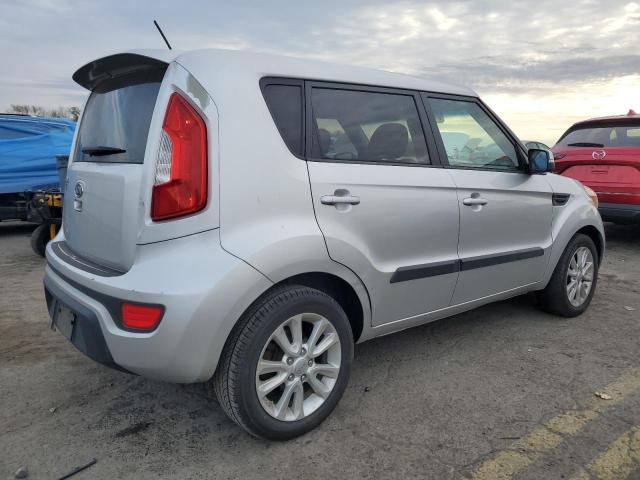  KIA SOUL 2012 Srebrny