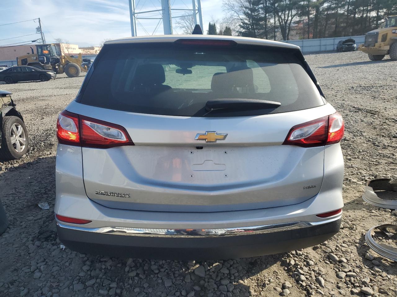 2018 Chevrolet Equinox Ls VIN: 2GNAXREV4J6137693 Lot: 80750814