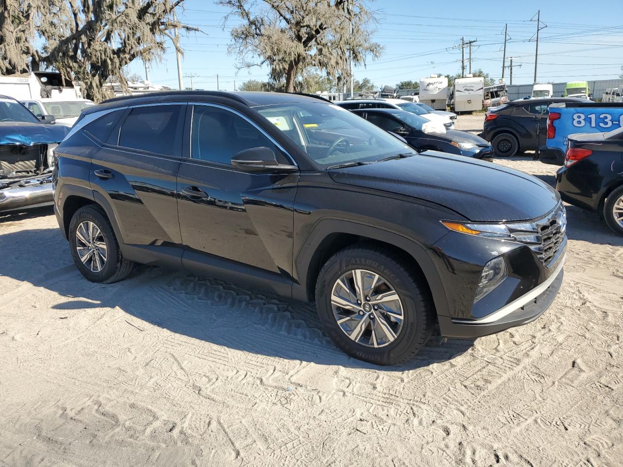 2023 Hyundai Tucson - Image 4