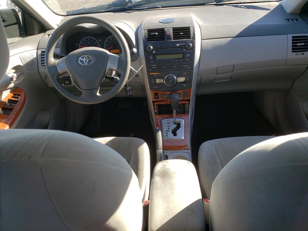 2010 Toyota Corolla - Image 8