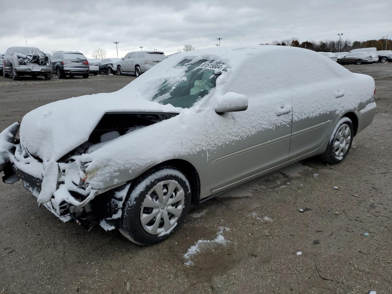 2004 Toyota Camry Le للبيع في Indianapolis، IN - Front End