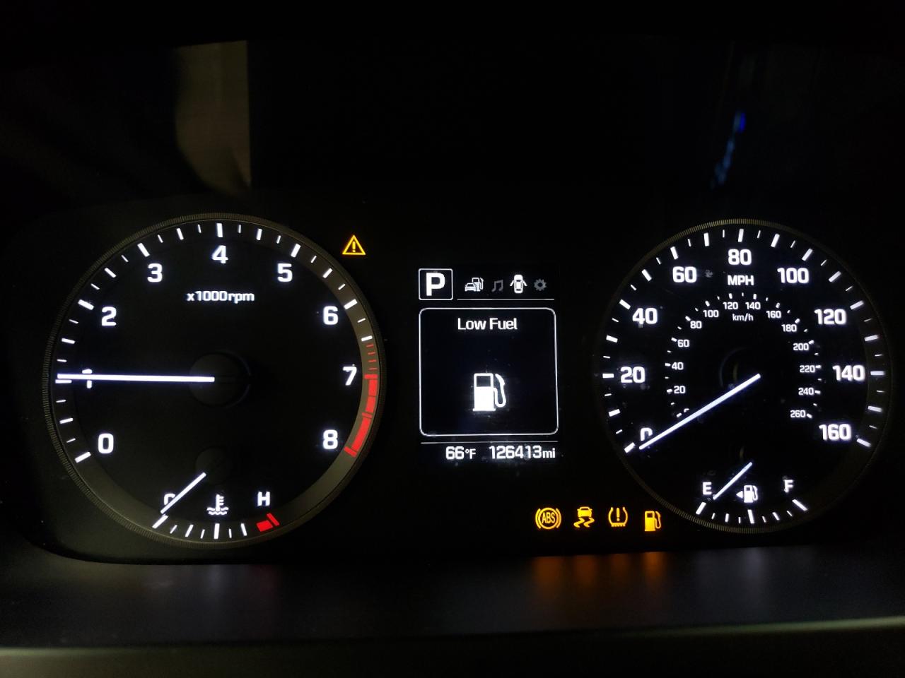 2017 Hyundai Sonata - Image 9