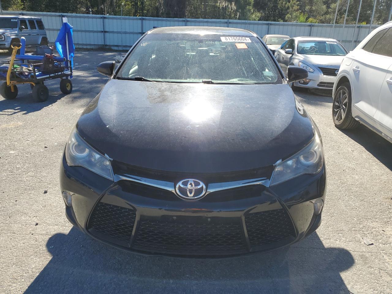 VIN 4T1BF1FK0HU786081 2017 TOYOTA CAMRY no.5