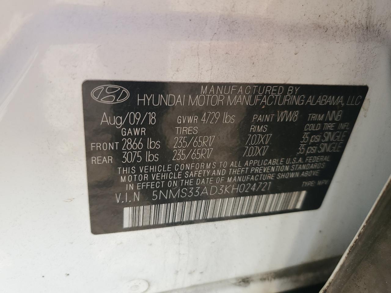 2019 Hyundai Santa Fe - Image 16