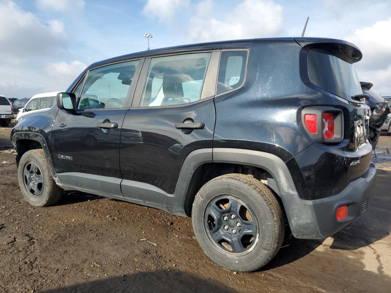 VIN ZACCJBAB2HPG29822 2017 JEEP RENEGADE no.2