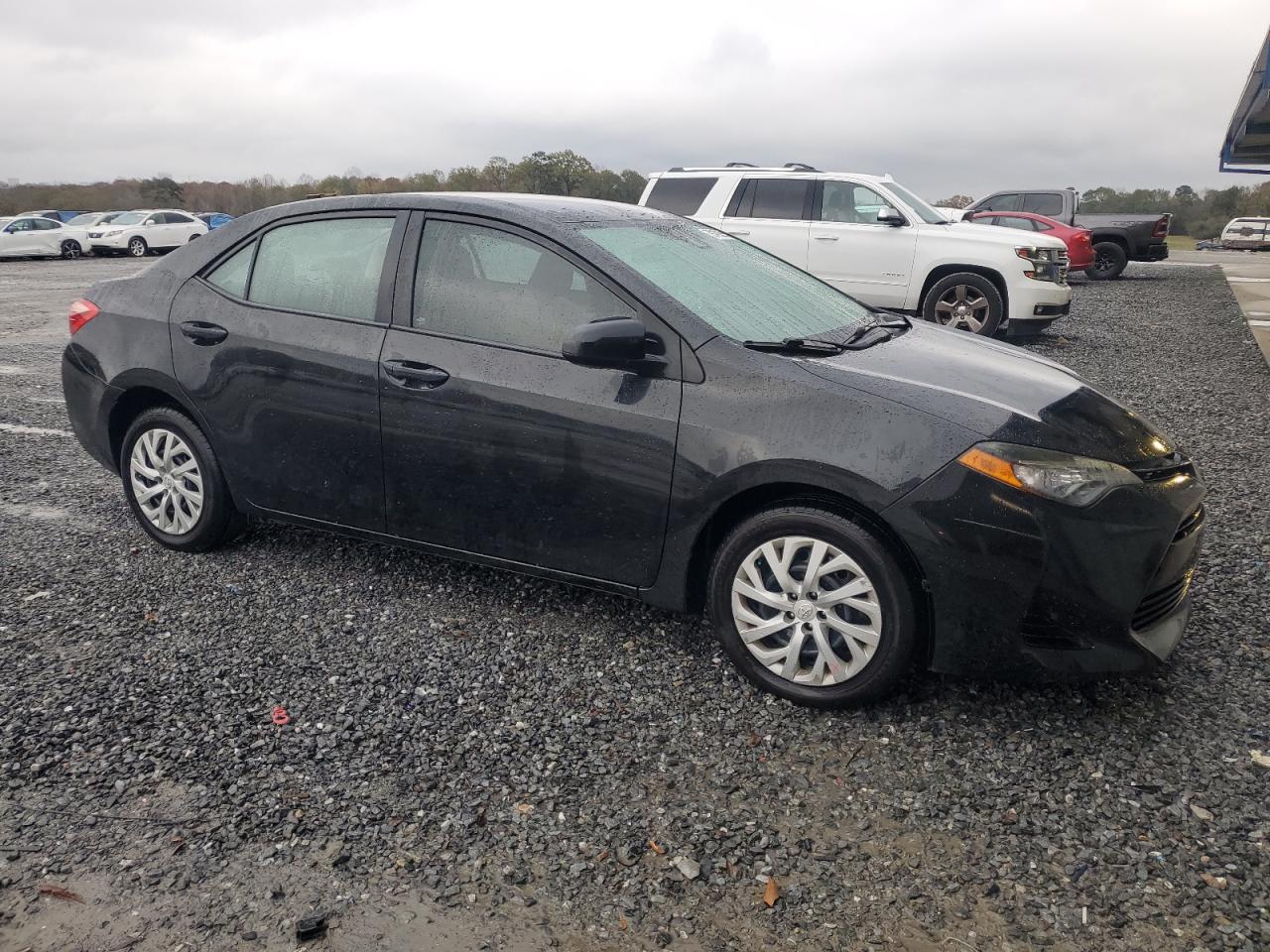 VIN 5YFBURHEXHP649372 2017 TOYOTA COROLLA no.4