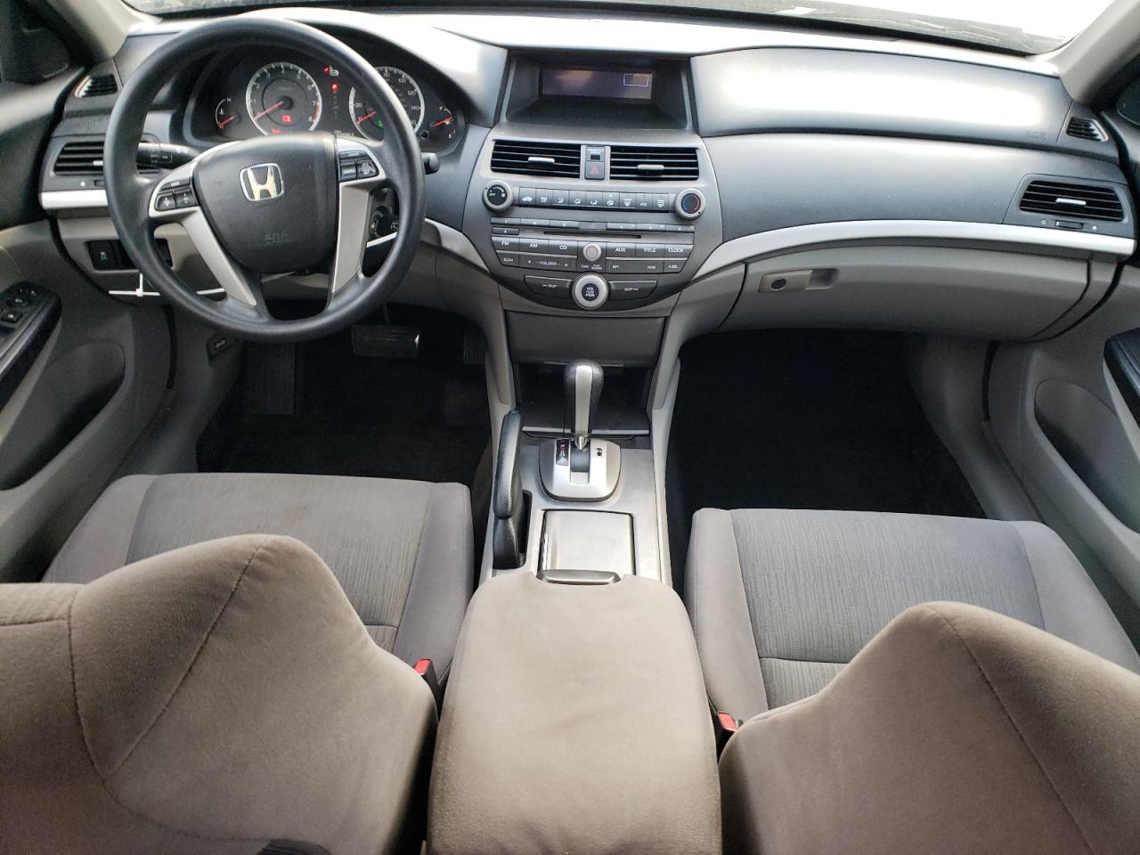 2011 Honda Accord - Image 8
