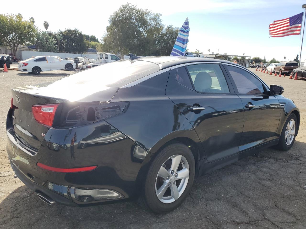 VIN 5XXGM4A77FG479773 2015 KIA OPTIMA no.3