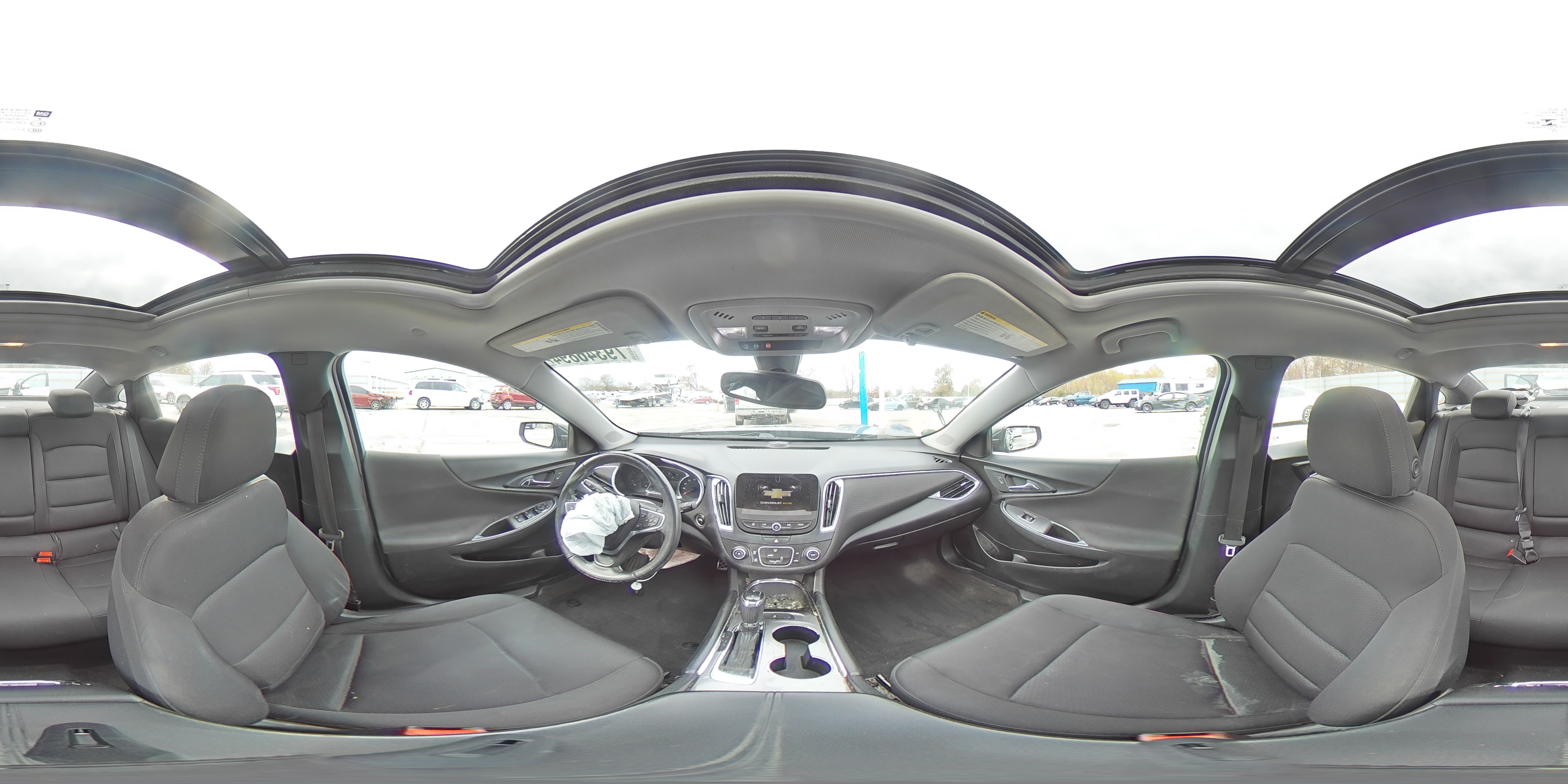 2018 Chevrolet Malibu - Image 13
