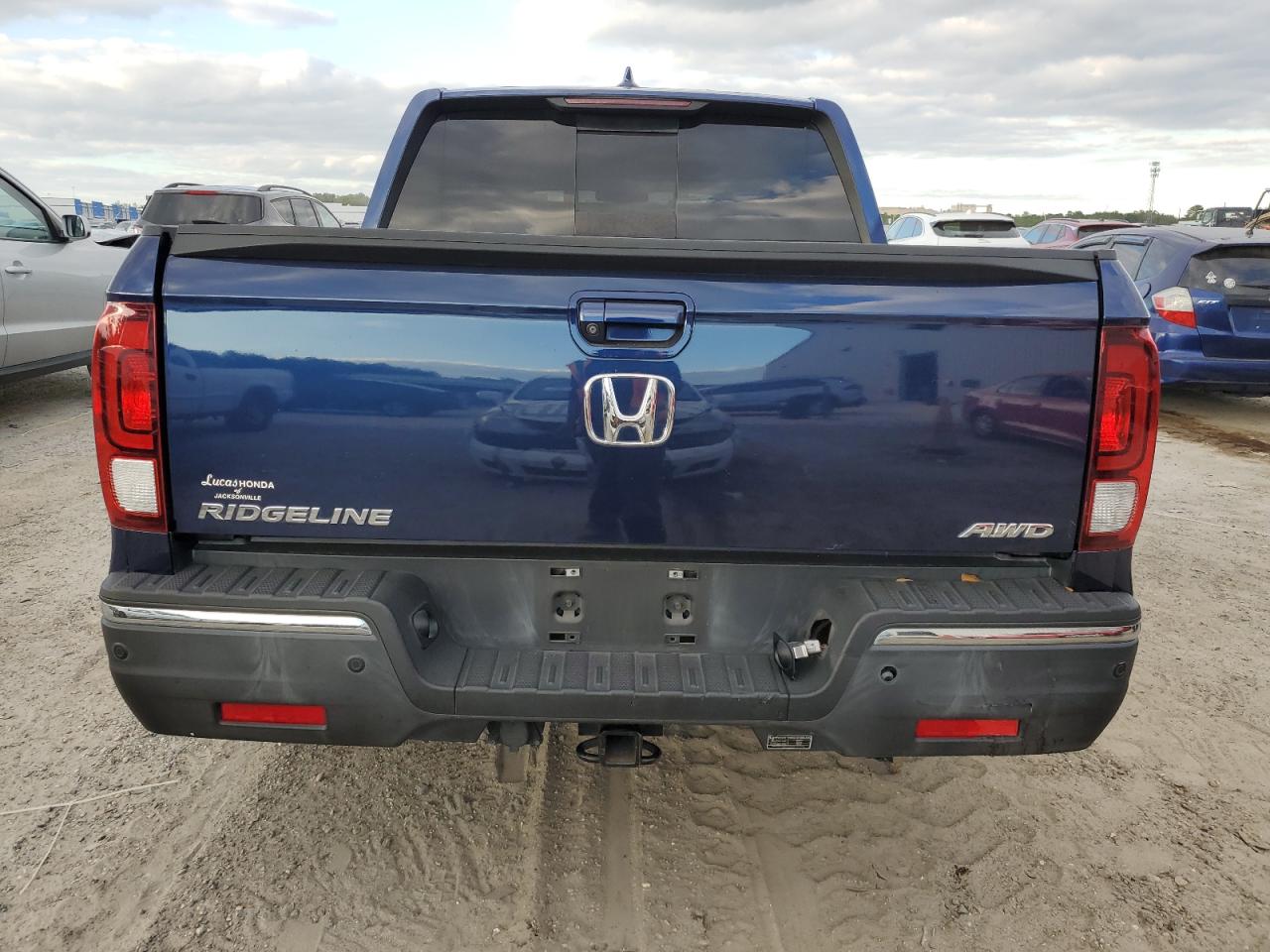 VIN 5FPYK3F77KB010622 2019 HONDA RIDGELINE no.6