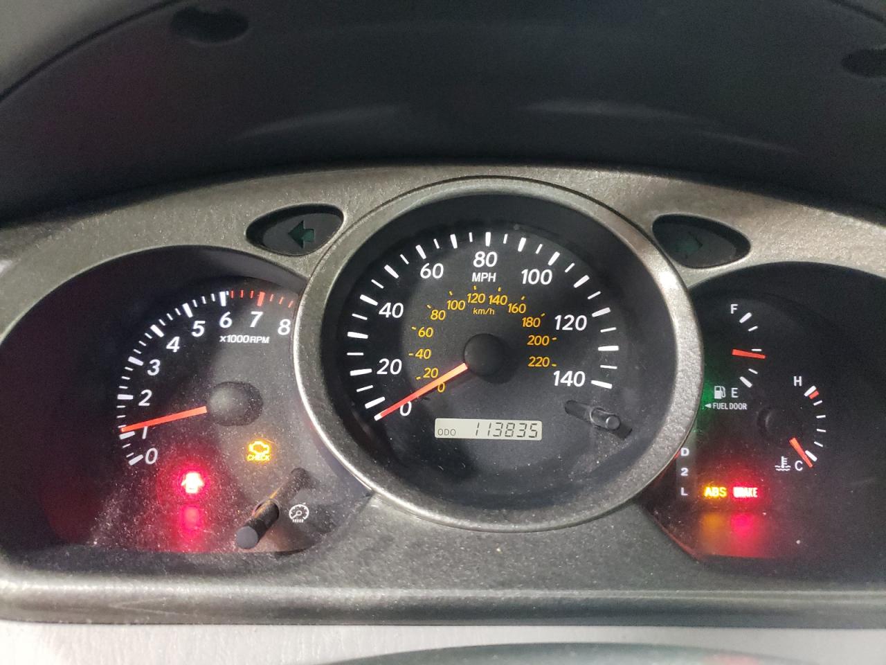 2003 Toyota Highlander - Image 9