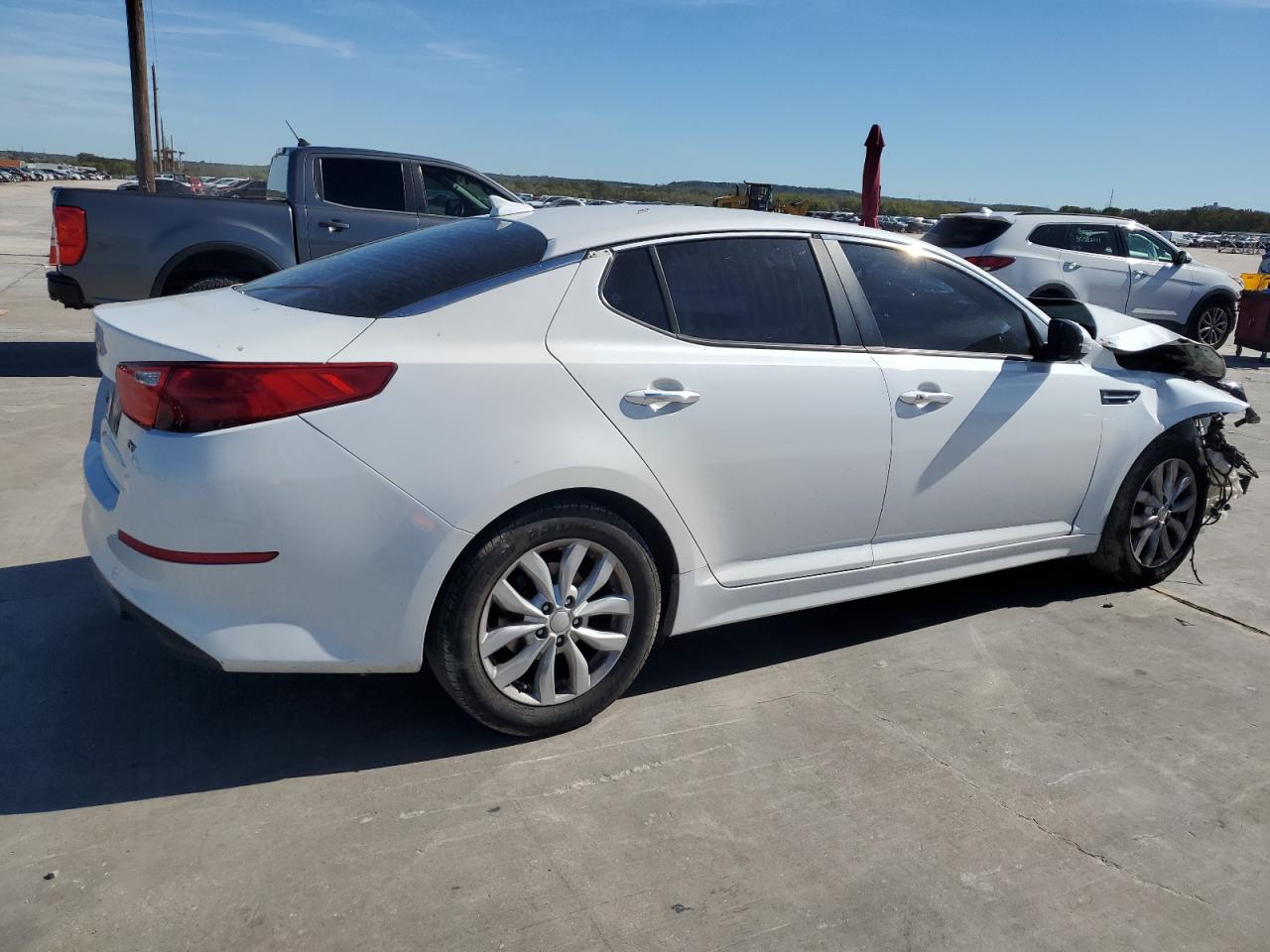 VIN 5XXGN4A71FG415788 2015 KIA OPTIMA no.3