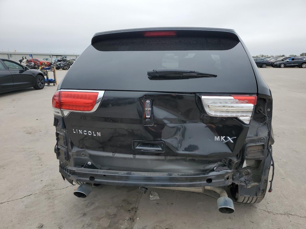 2015 Lincoln MKX - Image 6