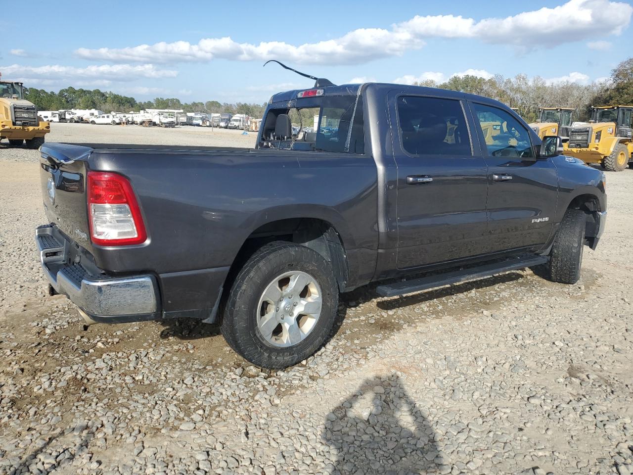 2019 RAM 1500 - Image 3
