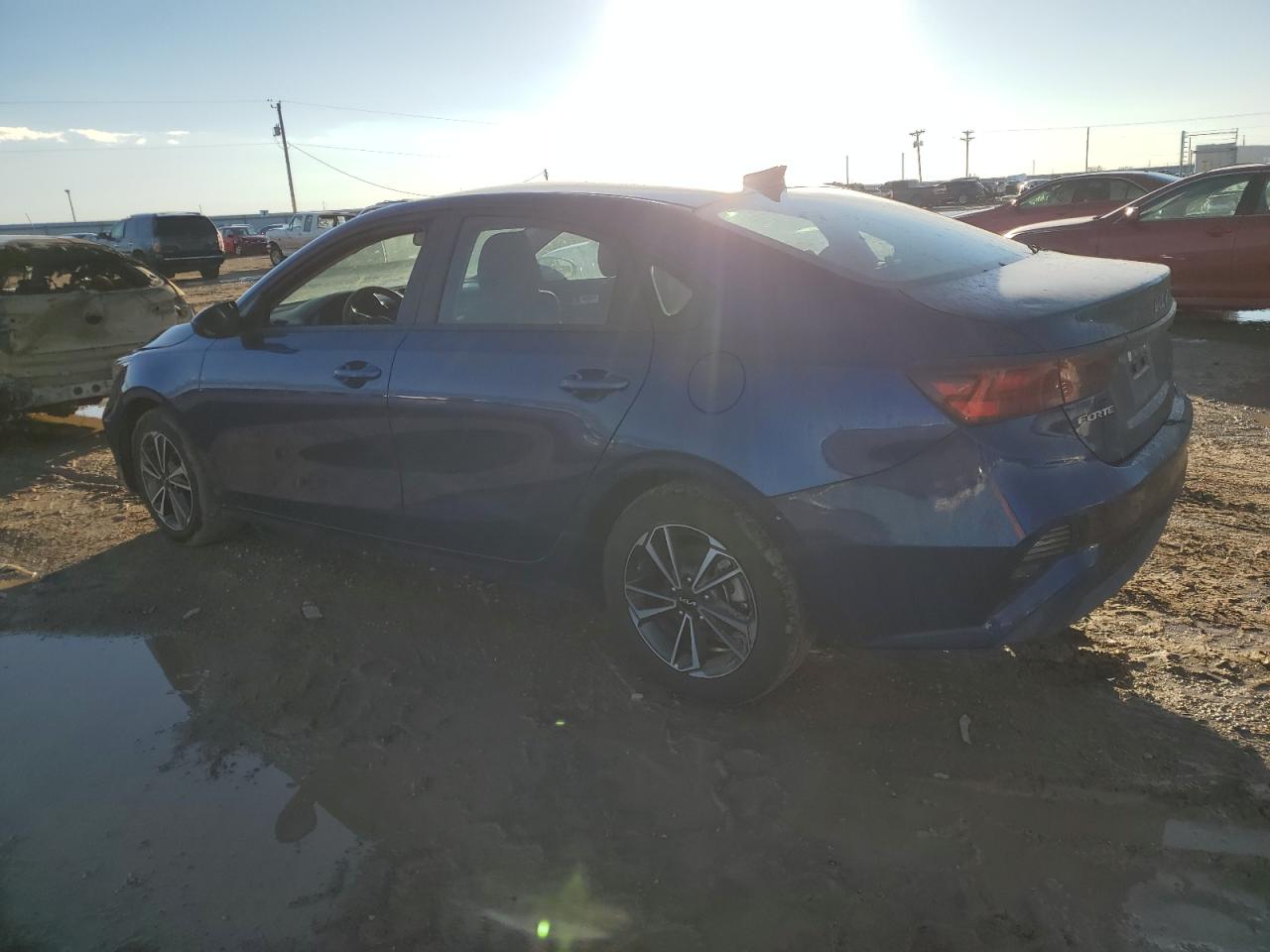 2024 Kia Forte - Image 2