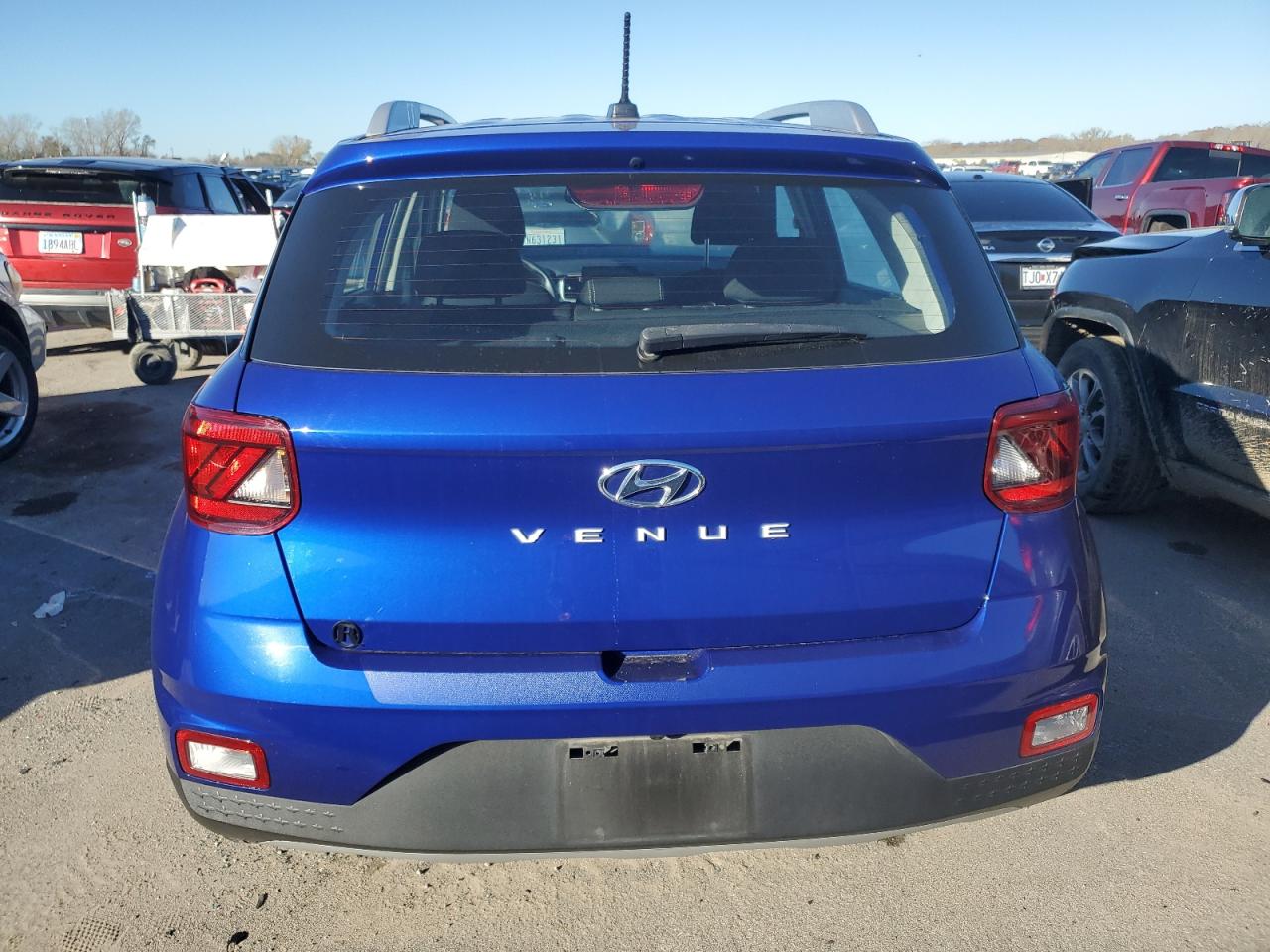 2023 Hyundai Venue Sel VIN: KMHRC8A30PU219318 Lot: 80090744