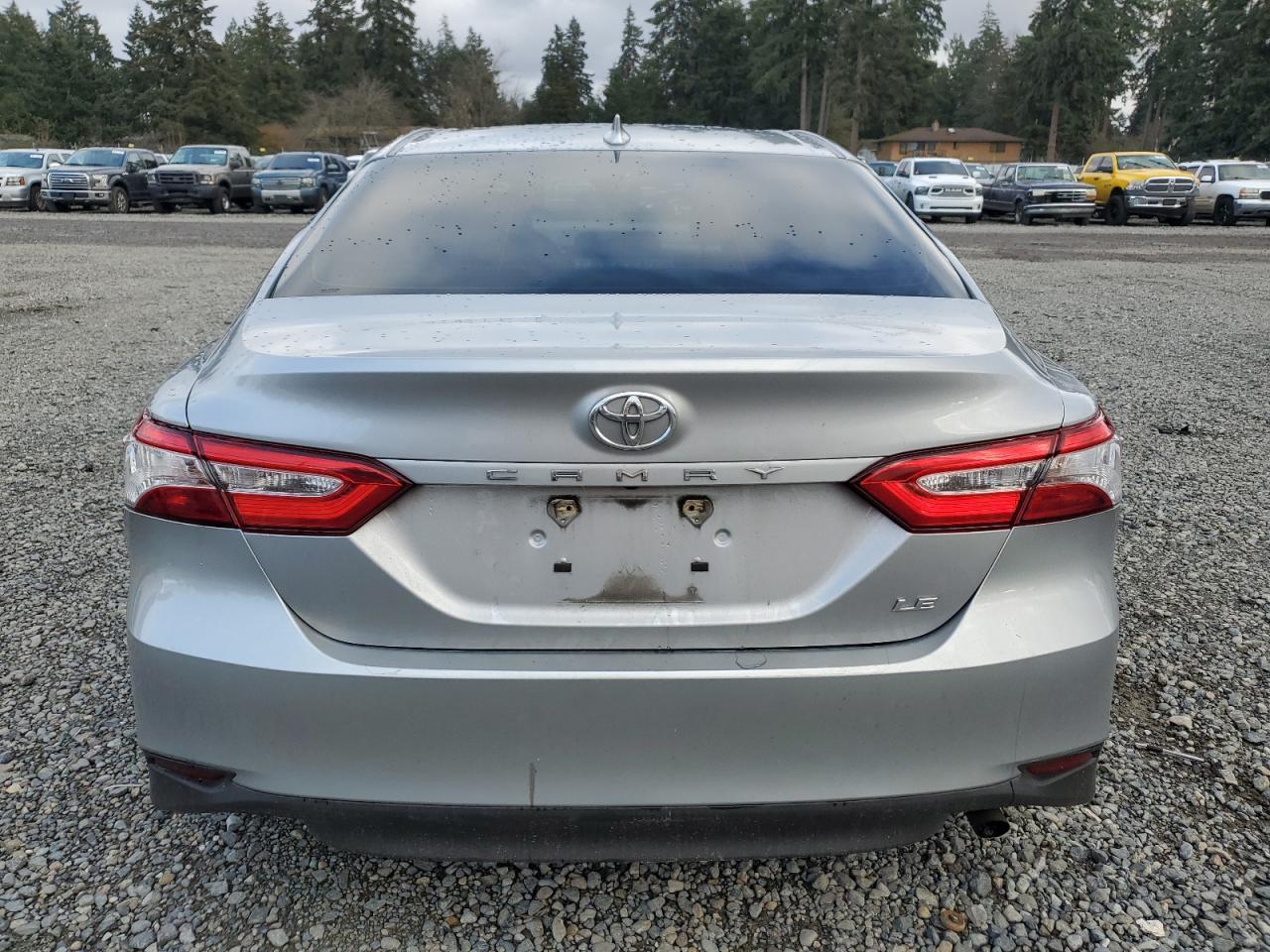 2019 Toyota Camry L VIN: 4T1B11HK8KU221483 Lot: 82743134