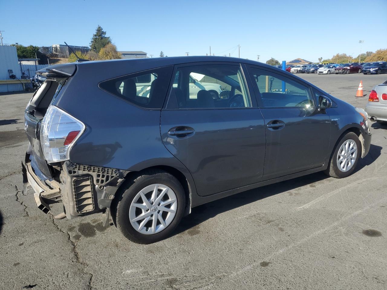 VIN JTDZN3EU0D3231667 2013 TOYOTA PRIUS no.3