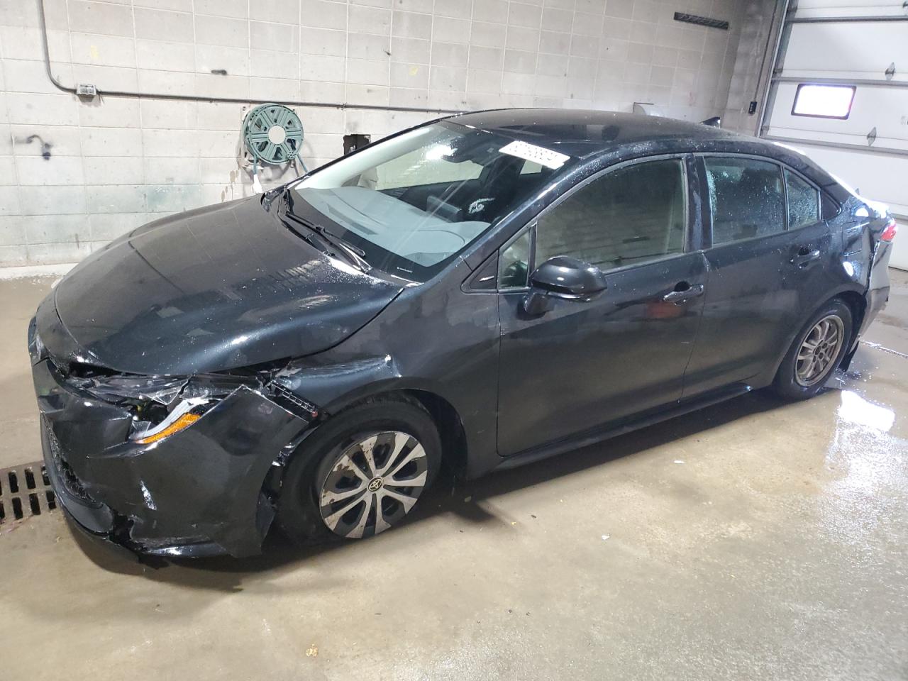 VIN JTDEAMDE3NJ035875 2022 TOYOTA COROLLA no.1