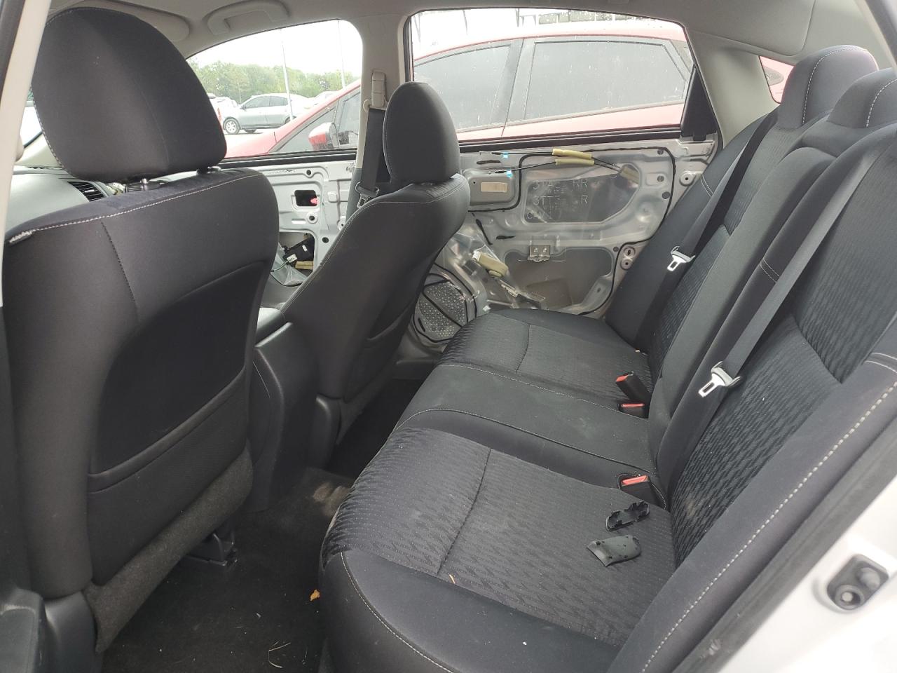 2018 Nissan Altima - Image 10