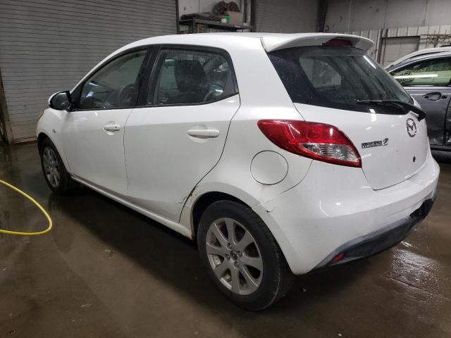  MAZDA 2 2013 Белы