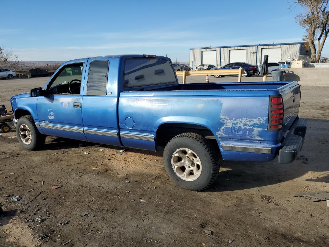 1997 Chevrolet GMT-400 - Image 2