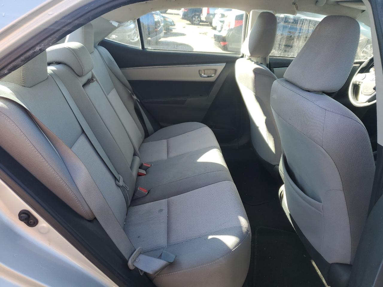 2015 Toyota Corolla - Image 10