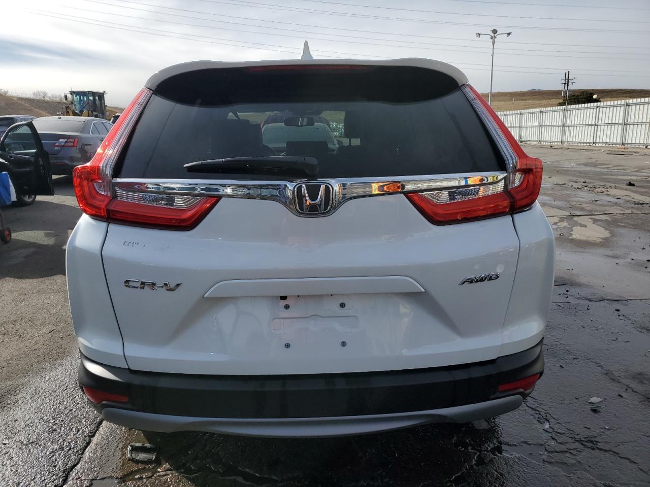 VIN 5J6RW2H8XJL013585 2018 HONDA CRV no.6