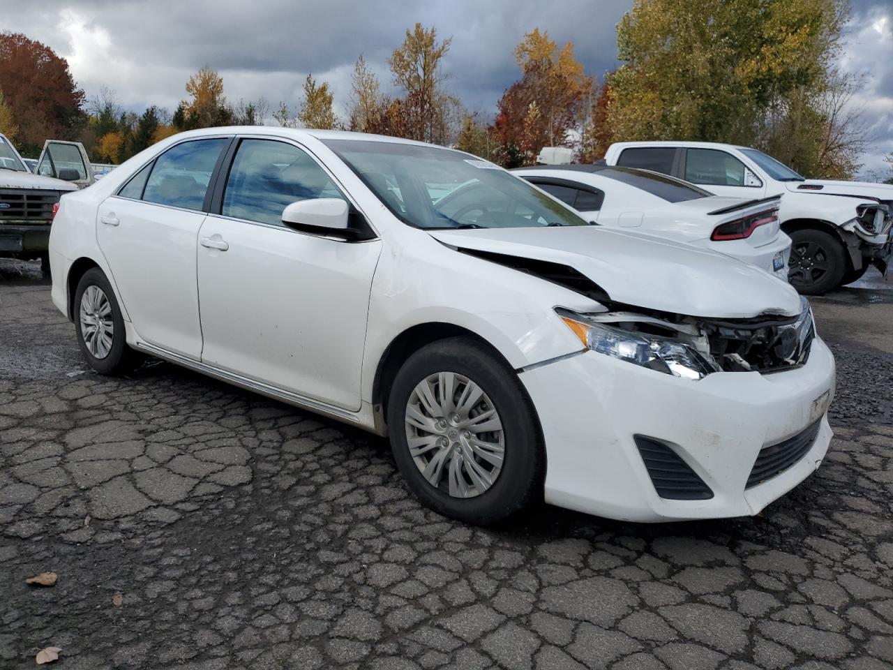 2013 Toyota Camry - Image 4
