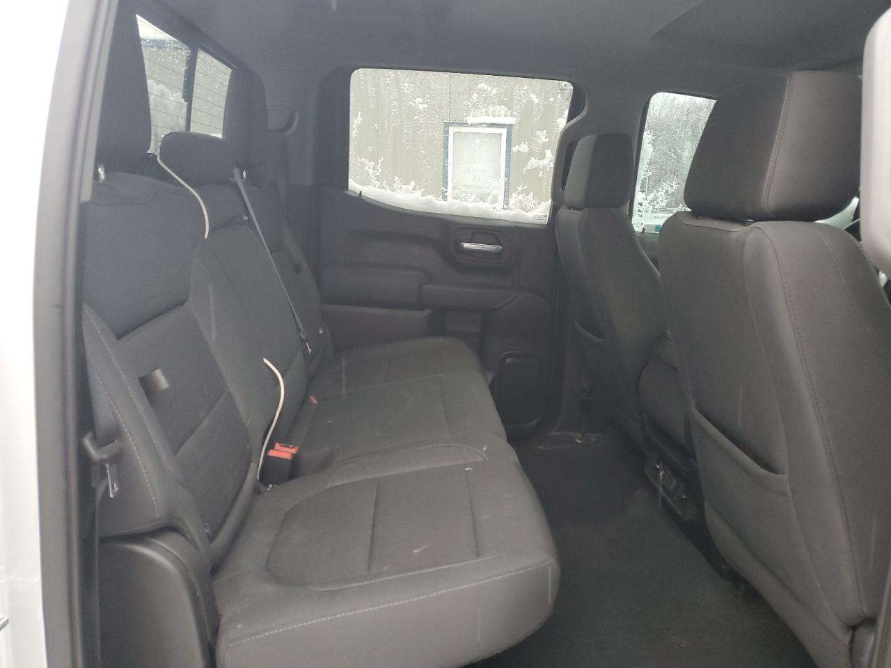 2020 Chevrolet Silverado - Image 10