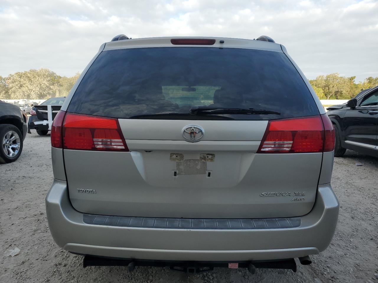 2005 Toyota Sienna Xle VIN: 5TDBA22C65S051774 Lot: 77914094