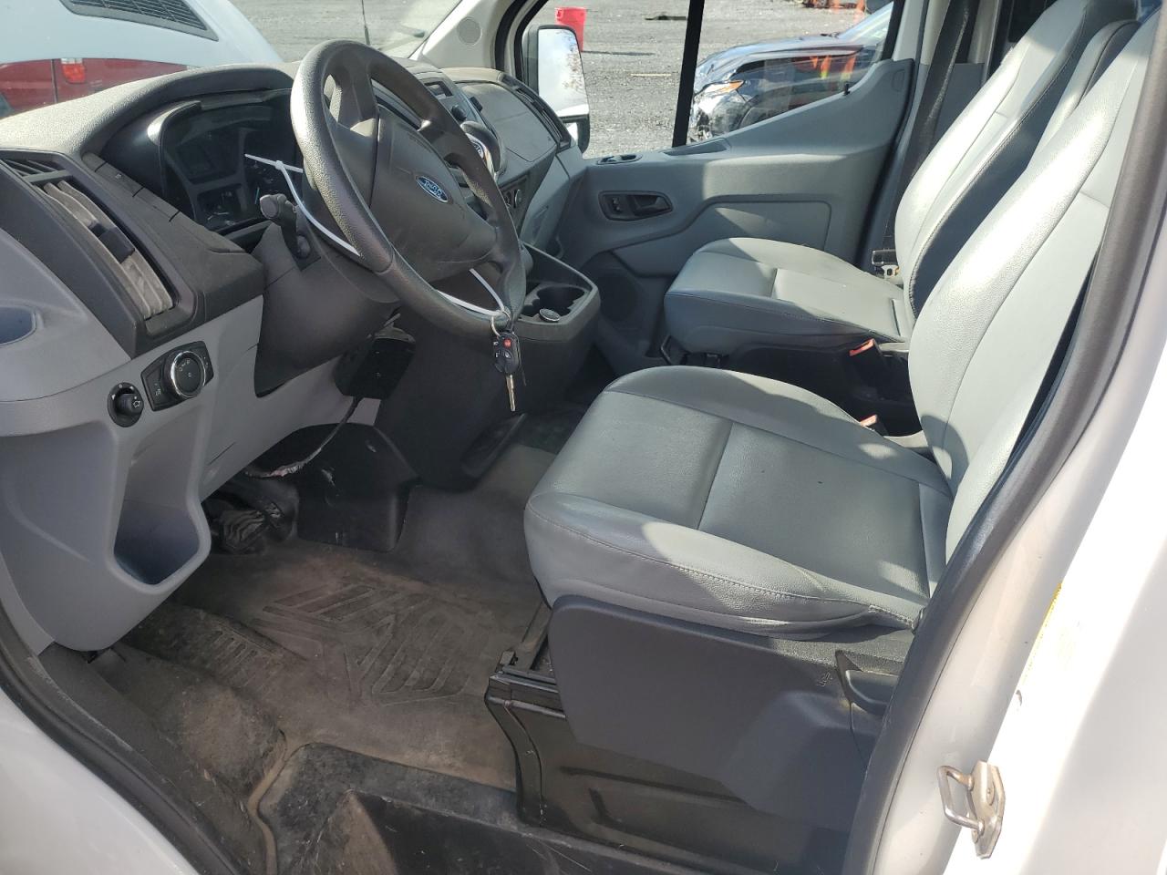 2017 Ford Transit - Image 7