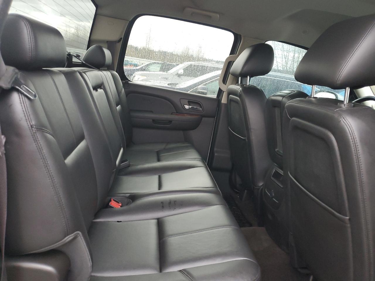 2012 GMC Sierra - Image 10