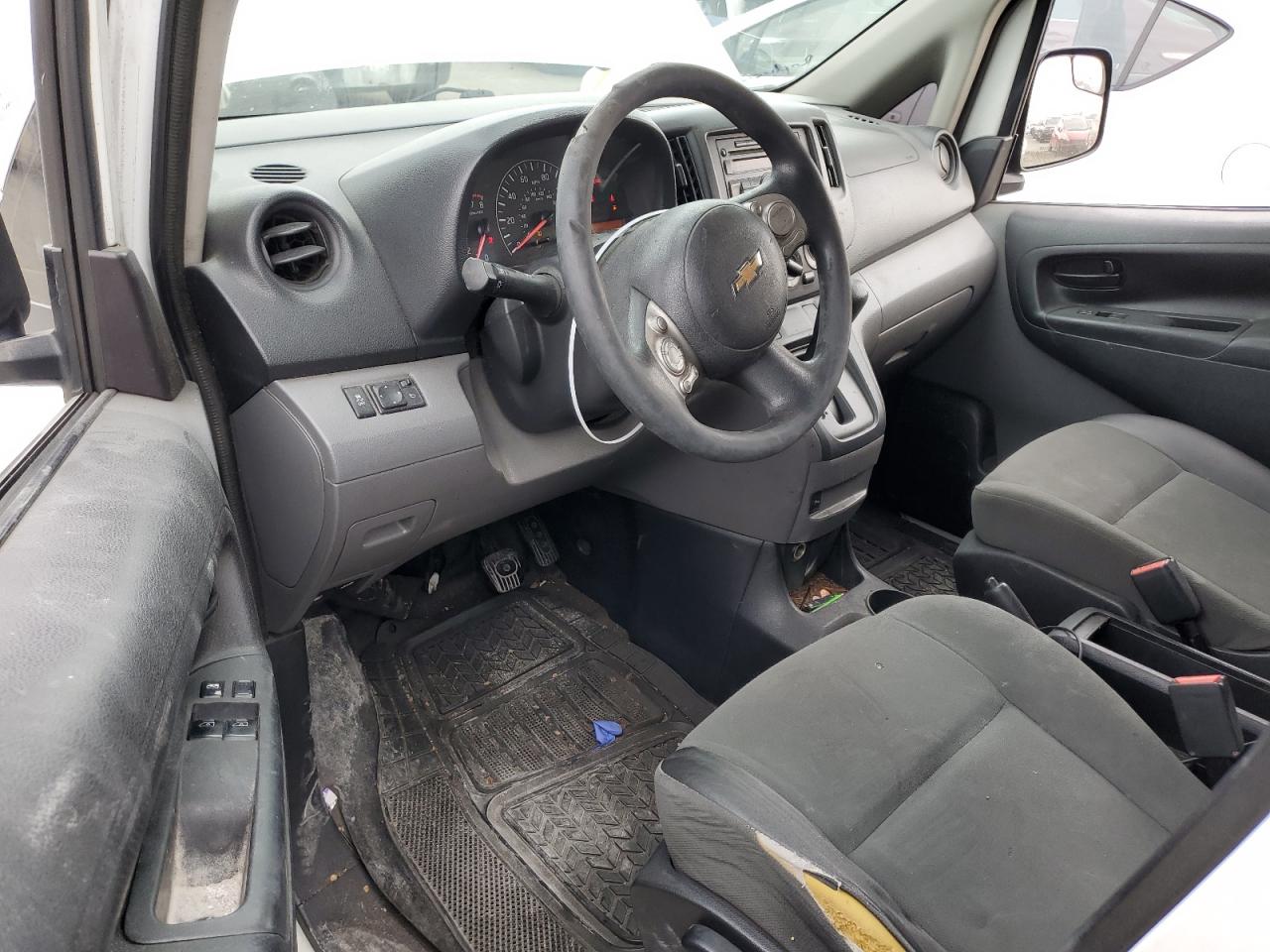 2015 Chevrolet Express - Image 8
