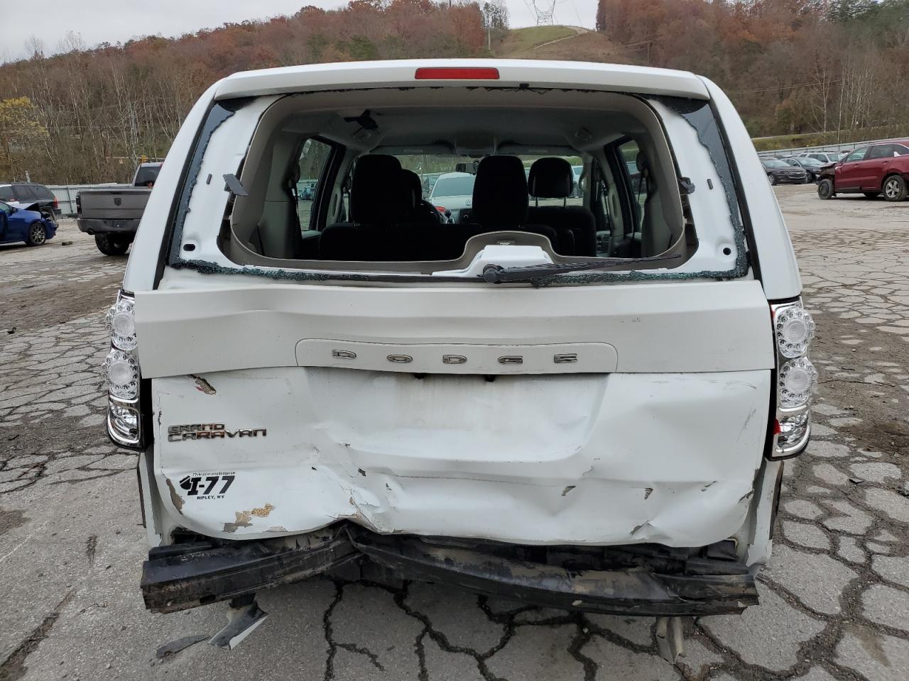 2014 Dodge Caravan - Image 6