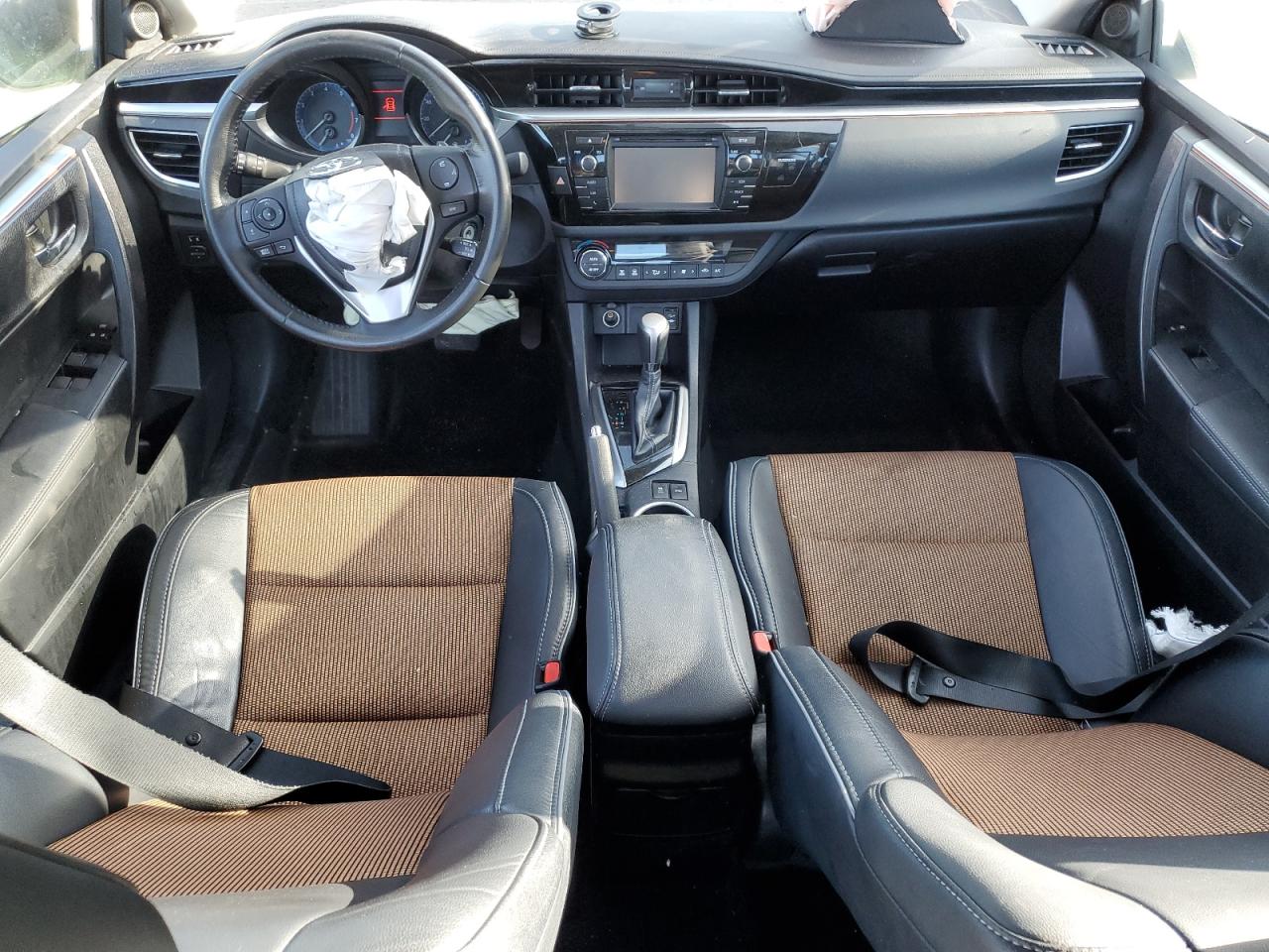 2015 Toyota Corolla - Image 8